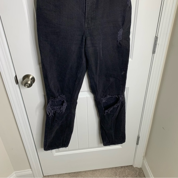 Abercrombie Fitch black 90s straight ultra high rise distressed jeans size 28 - Picture 3 of 10